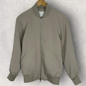 Aritzia The Group Babaton Liebling Beige‎ Tan Bomber Jacket Womens Size XXS Coat
